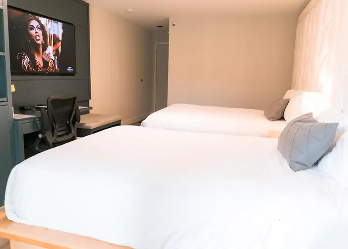 Motels Civilia Lakeside By Civilia Golf Retreat